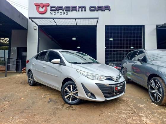 TOYOTA YARIS 2020
