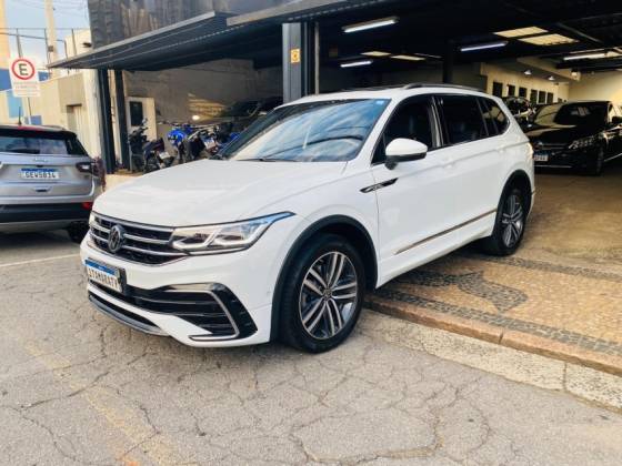 VOLKSWAGEN TIGUAN 2024