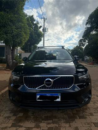 VOLVO XC40 2019