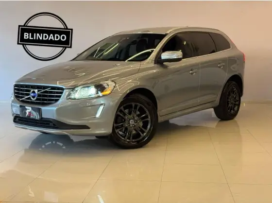 VOLVO XC60 2015