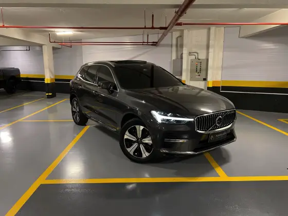 VOLVO XC60 2024