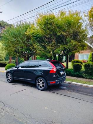 VOLVO XC60 2012