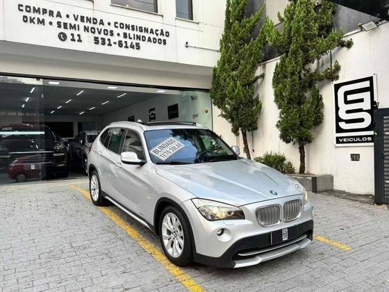 BMW X1 2011
