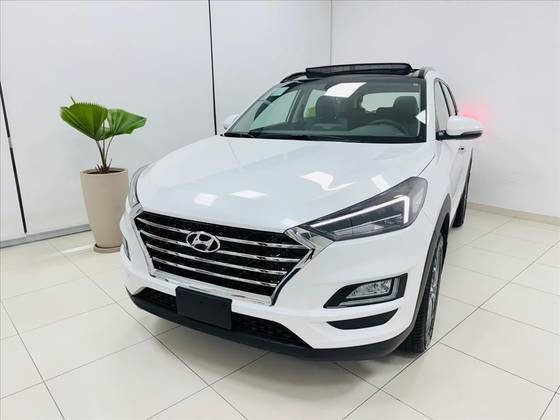 HYUNDAI TUCSON 2025
