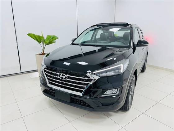 HYUNDAI TUCSON 2025