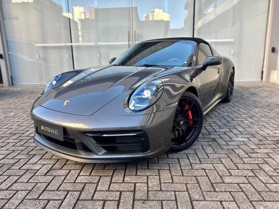 PORSCHE 911 2022