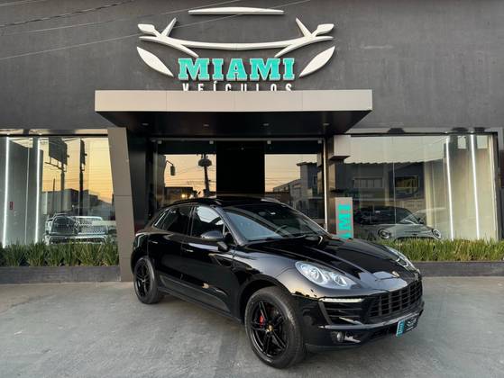 PORSCHE MACAN 2015