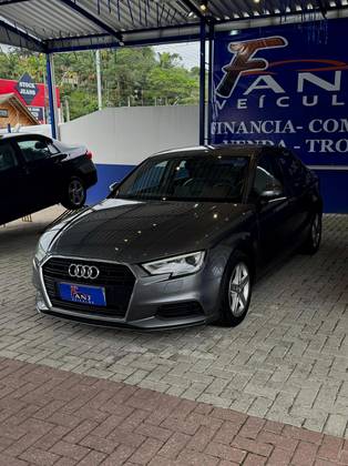 AUDI A3 2019