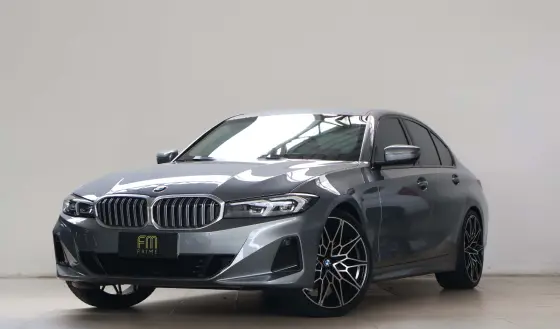 BMW 320i 2023
