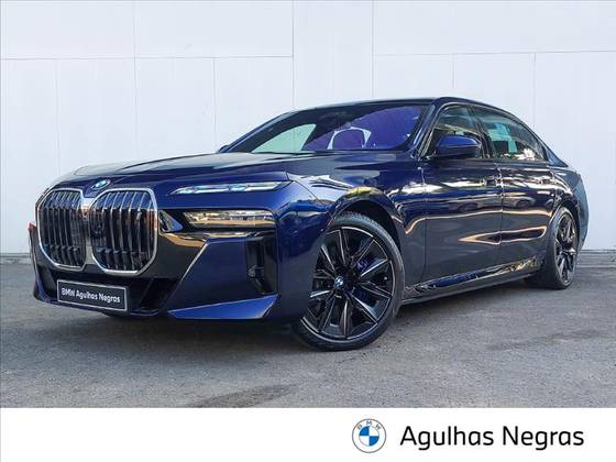 BMW i7 2024
