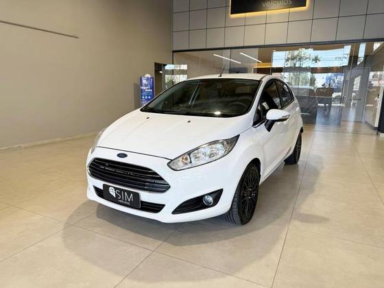 FORD FIESTA 2016