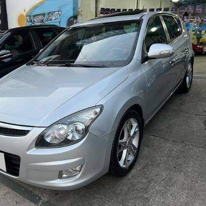 HYUNDAI I30 2011