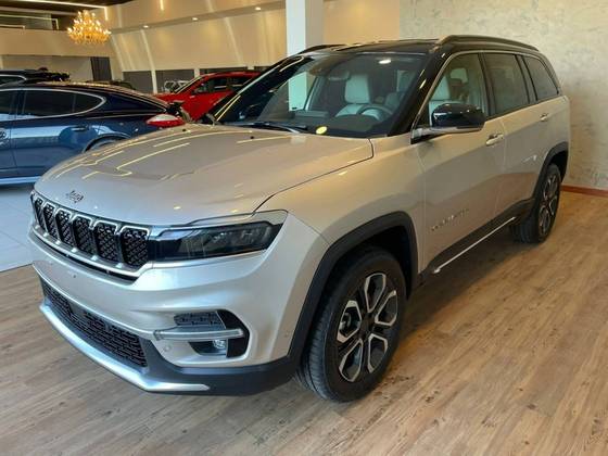 JEEP COMMANDER 2025