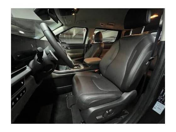 KIA CARNIVAL 2025