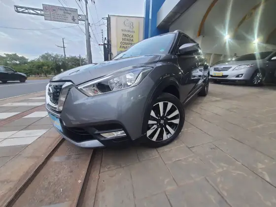 NISSAN KICKS 2019