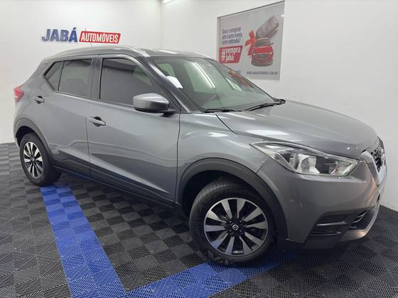 NISSAN KICKS 2018