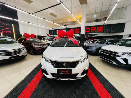 PEUGEOT 3008 2019