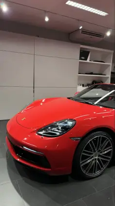 PORSCHE 718 2024
