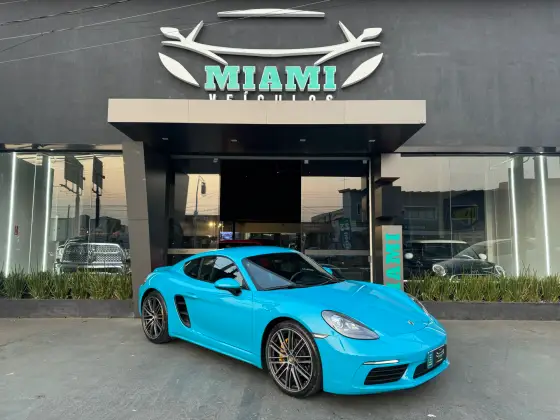 PORSCHE 718 2018