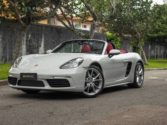 PORSCHE 718 2024