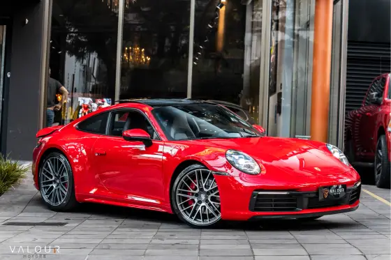 PORSCHE 911 2021