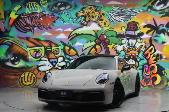 PORSCHE 911 2021
