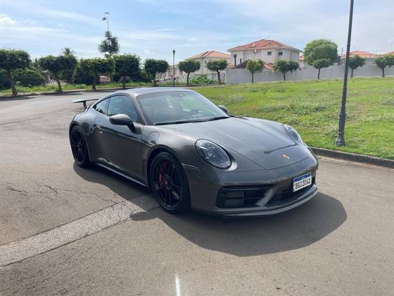 PORSCHE 911 2023