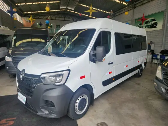 RENAULT MASTER 2024