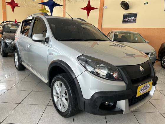 RENAULT SANDERO 2014