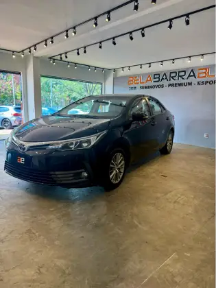 TOYOTA COROLLA 2018