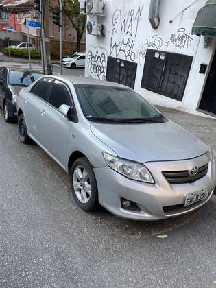 TOYOTA COROLLA 2010