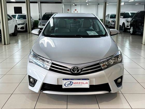 TOYOTA COROLLA 2015