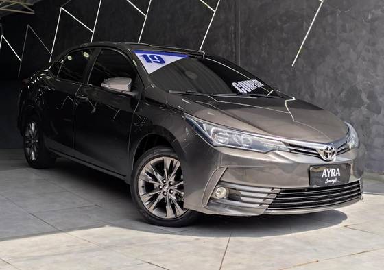 TOYOTA COROLLA 2019