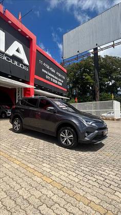 TOYOTA RAV4 2019