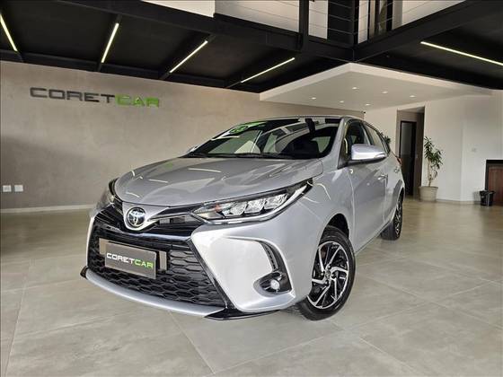 TOYOTA YARIS 2023