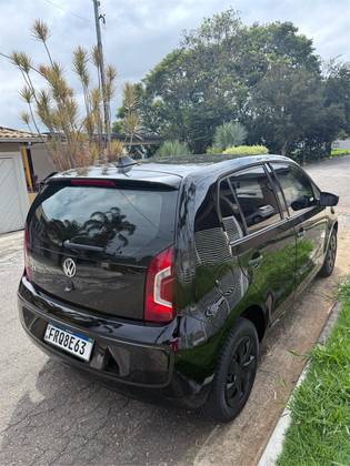 VOLKSWAGEN UP 2015