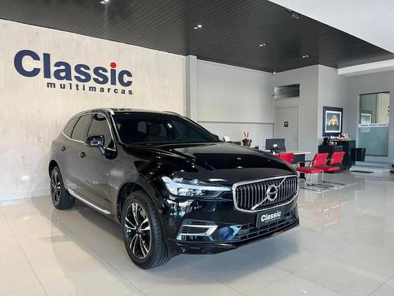 VOLVO XC60 2021