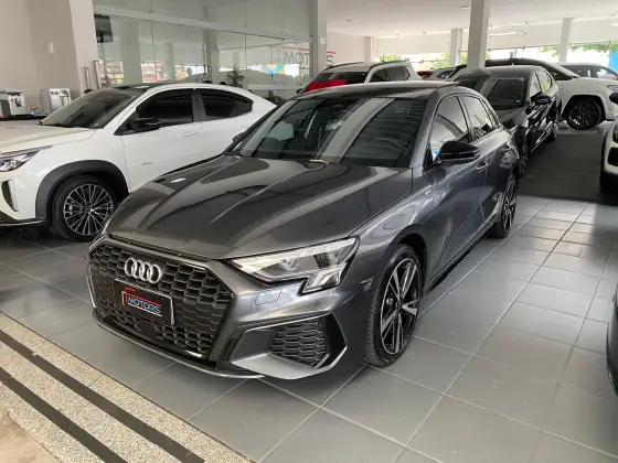 AUDI A3 2024