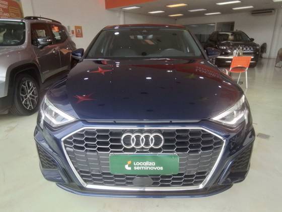 AUDI A3 2024