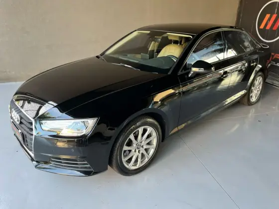AUDI A4 2018