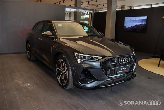 AUDI E-TRON 2023