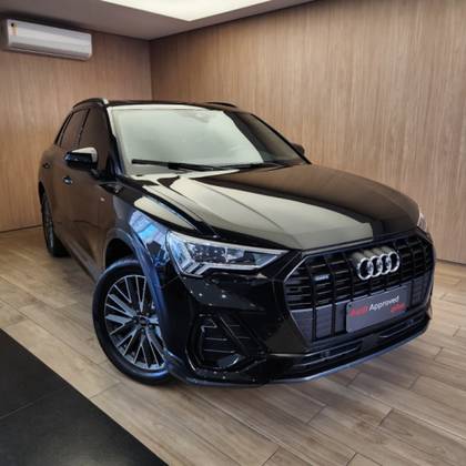 AUDI Q3 2023
