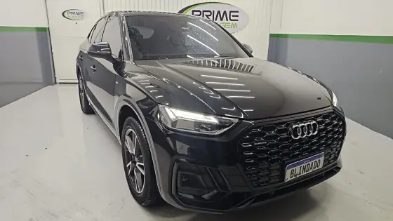 AUDI Q5 2023