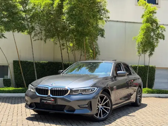 BMW 320i 2022