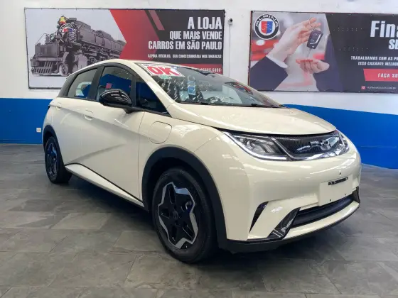 BYD DOLPHIN 2025