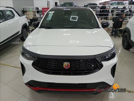 FIAT FASTBACK 2025