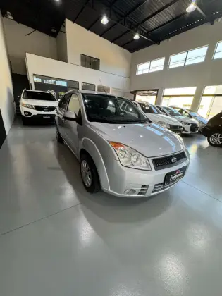 FORD FIESTA 2010