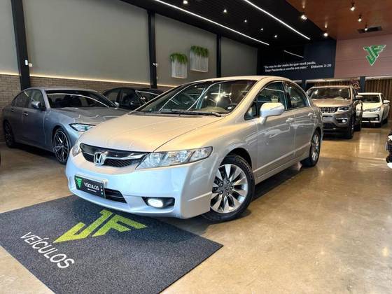 HONDA CIVIC 2010