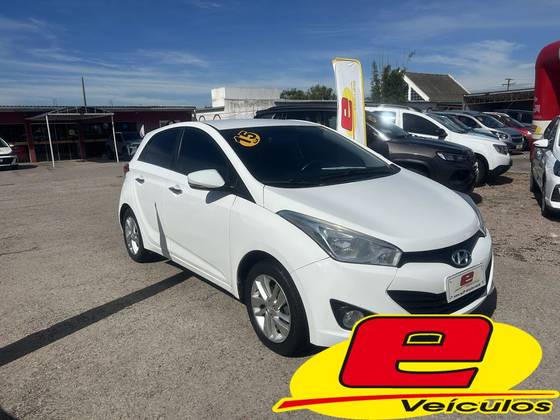 HYUNDAI HB20S 2015