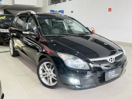 HYUNDAI I30 CW 2011